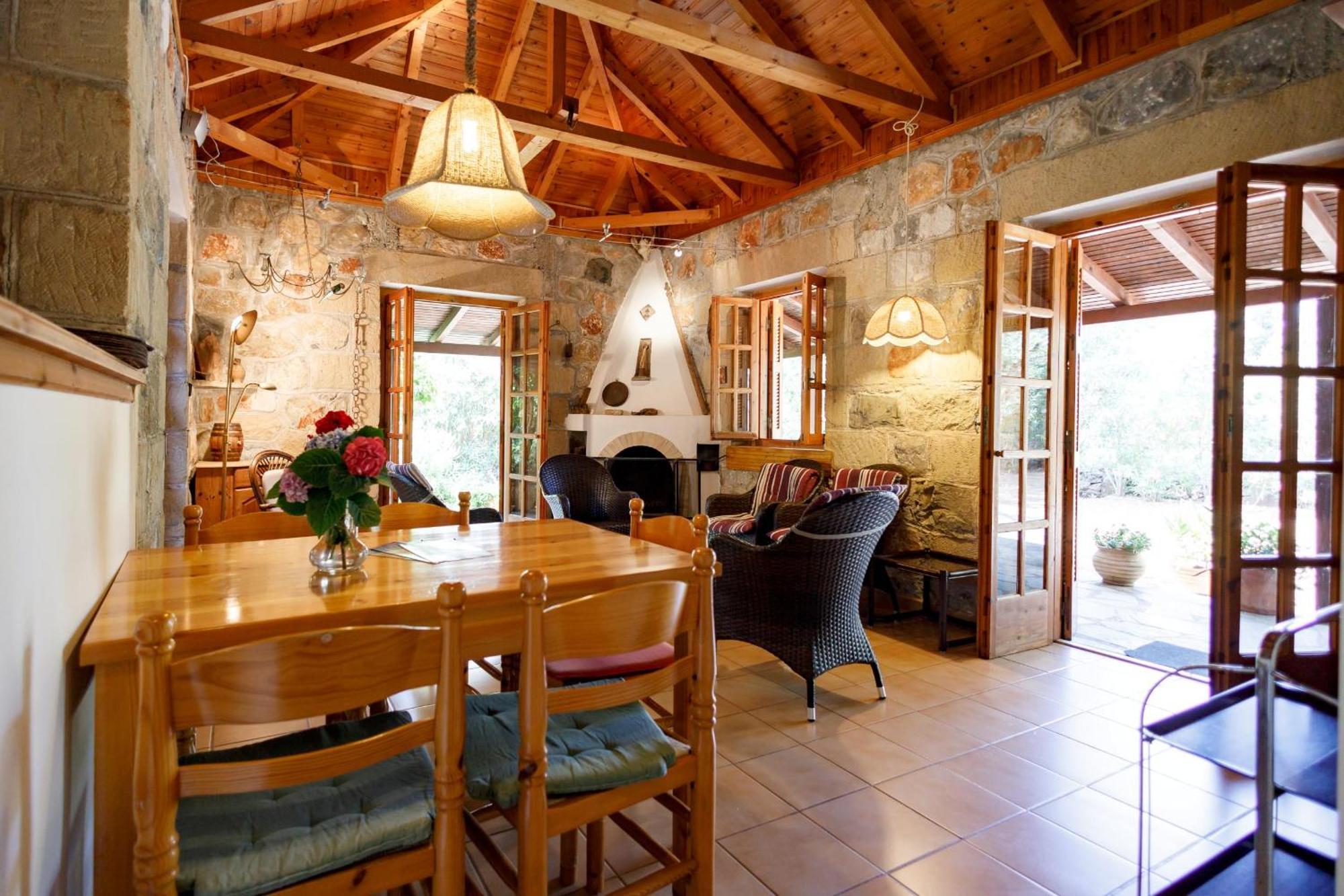 Spiti Nicola Villa Stoupa Exterior photo