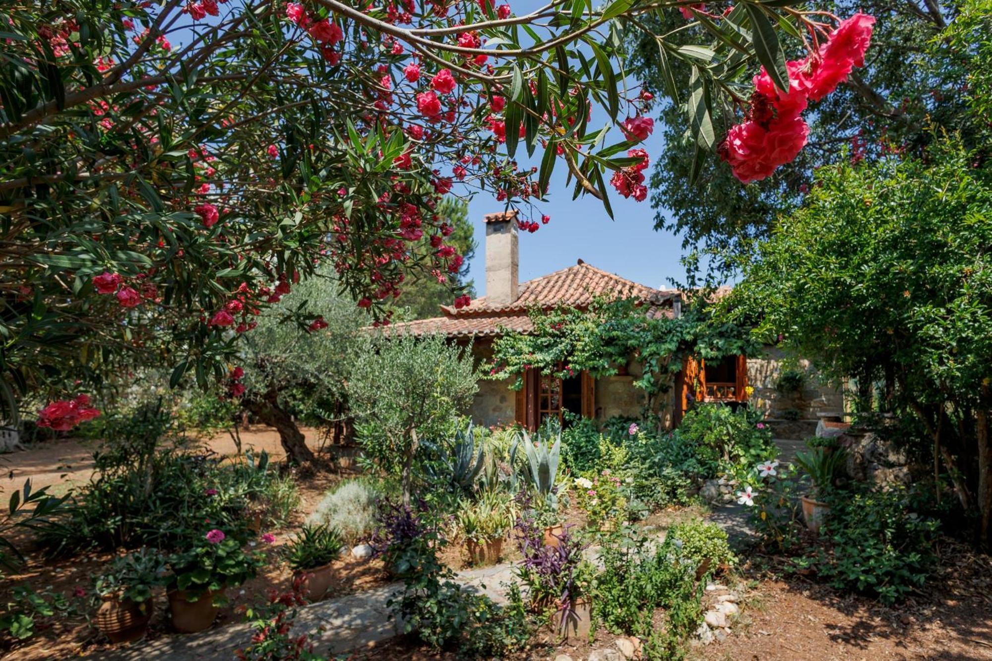 Spiti Nicola Villa Stoupa Exterior photo
